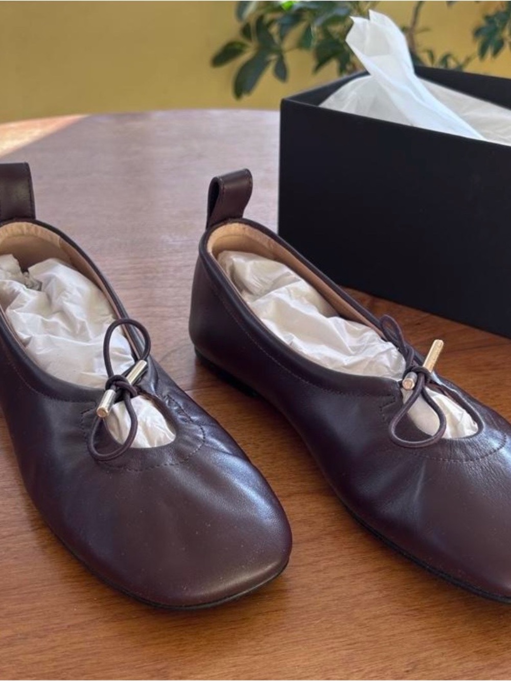 ALOHAS Dark Brown Leather Ballet Flats with Bow Accent - Picture 2 of 6